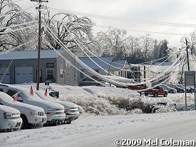 Ice was dragging these power lines to the ground in Salem (Fulton County).
