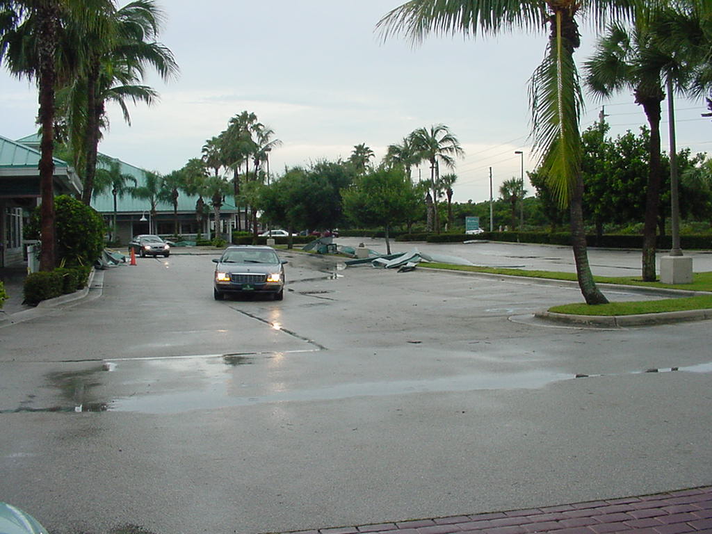 Damaged roofing in Jupiter