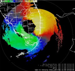 Radar image of Wilma crossing South Florida