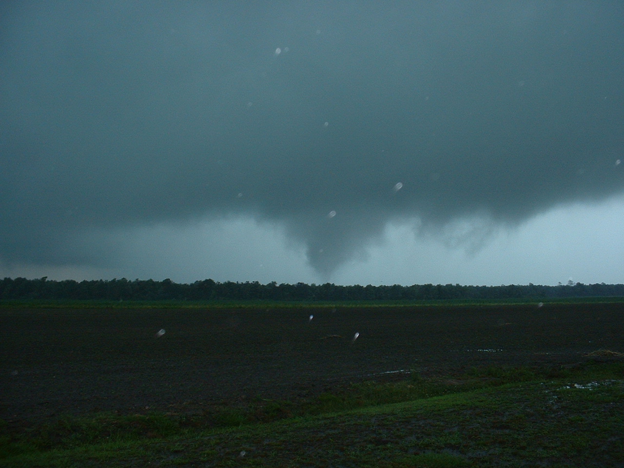 Tornado Near Jamesville - Click to Enlarge