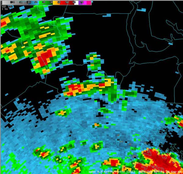 September 27, 2004 Radar Imagery - Click for a Loop