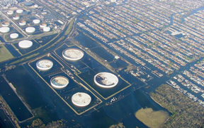 Picture of an oil spill
