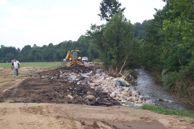 Further south (upstream) on Horse Creek