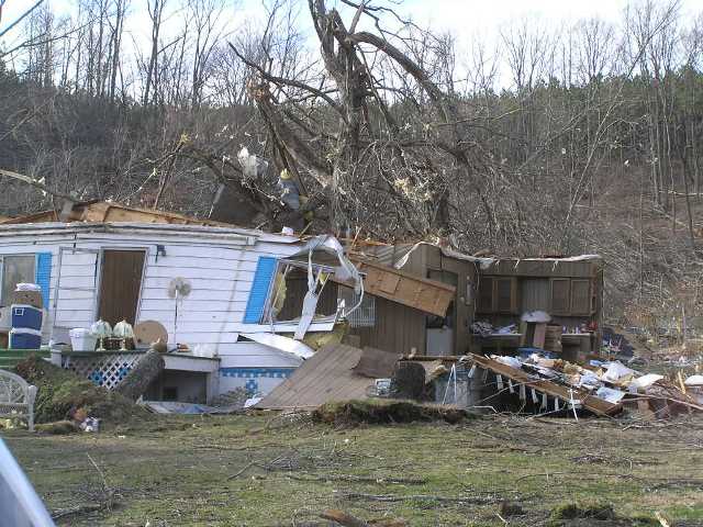bentonhouston County Tornado