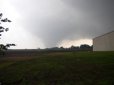 Photo of the May 8, 2003 Moore/OKC Tornado © Dan Olson Photo of the May 8, 2003 Moore/OKC Tornado © Dan Olson