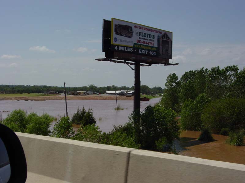 Also looking upstream at the Canadian River from Interstate 35.