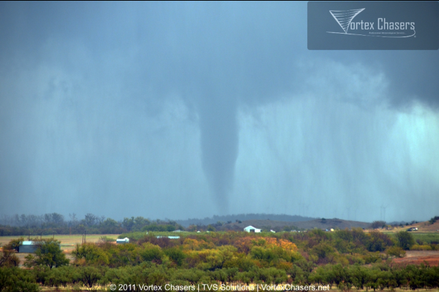 Tornado near the Wichita Mountain Natinal Wildlife Refuge on November 7, 2011