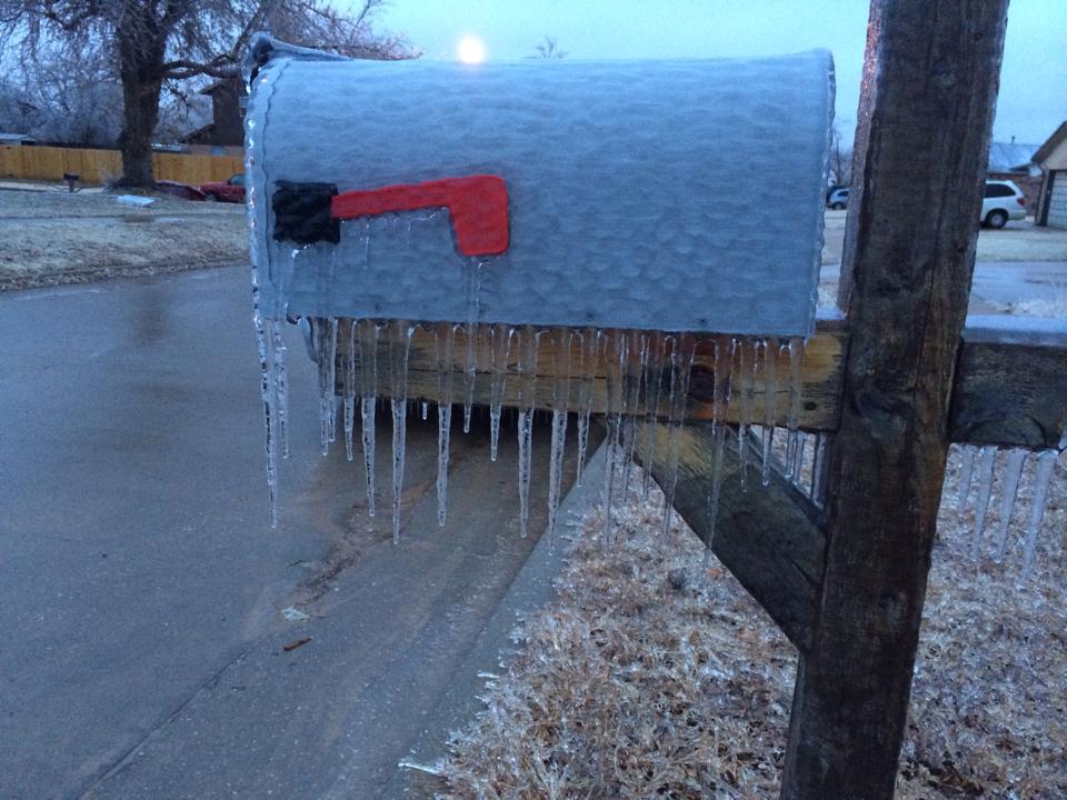 Ice Accumulation Photo for the December 20-22, 2013 Winter Storm