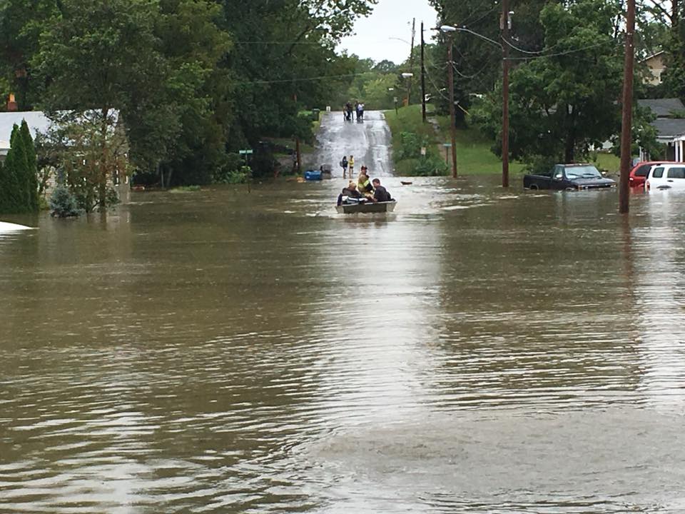 Photo of water rescue in Mt. Vernon, IL