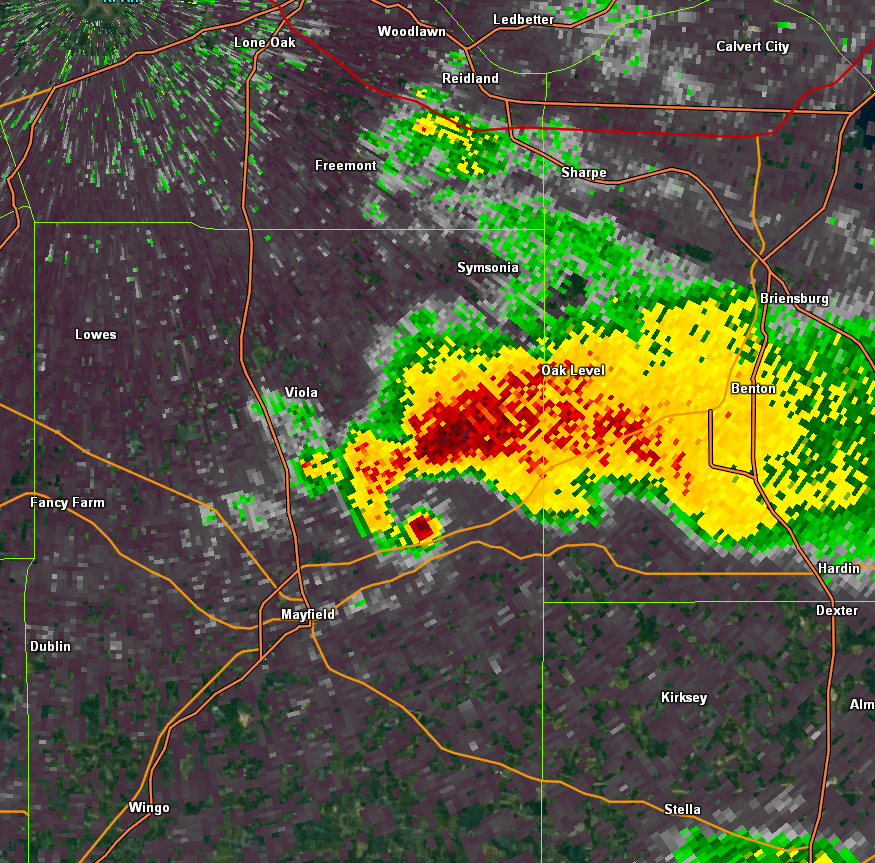 Base reflectivity from the Paducah radar at 3:02 PM CDT