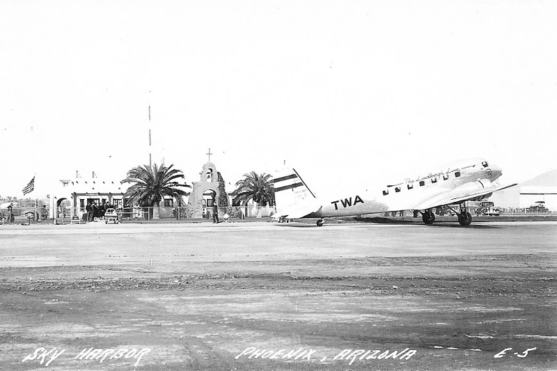 A look at Sky Harbor's original terminal (and no, it wasn't ...