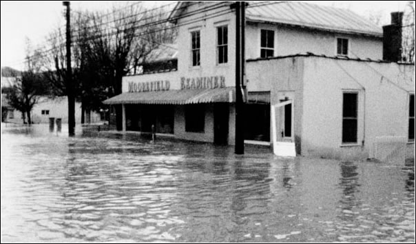 Moorefield, 1985 Flood, courtesy of West Virginia Division of Culture and History