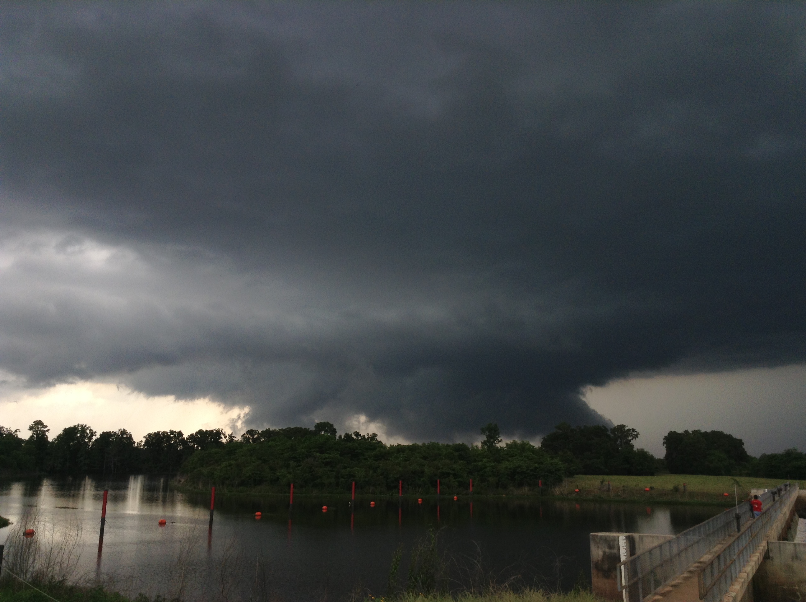 Wall cloud northeast of Natchitoches, LA