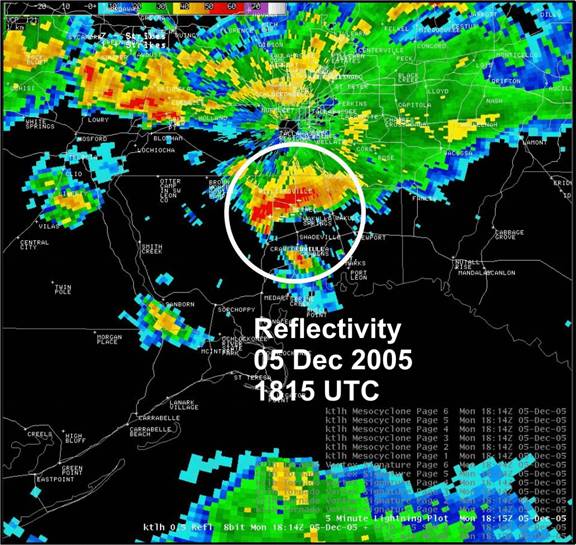Figure 4.  Base reflectivity from the Tallahassee, FL, radar (KTLH) at 1815 UTC, 05 December 2005.