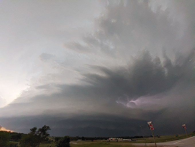 Supercell as it approached Manhattan.