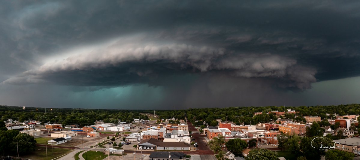 Supercell as it approached Marysville