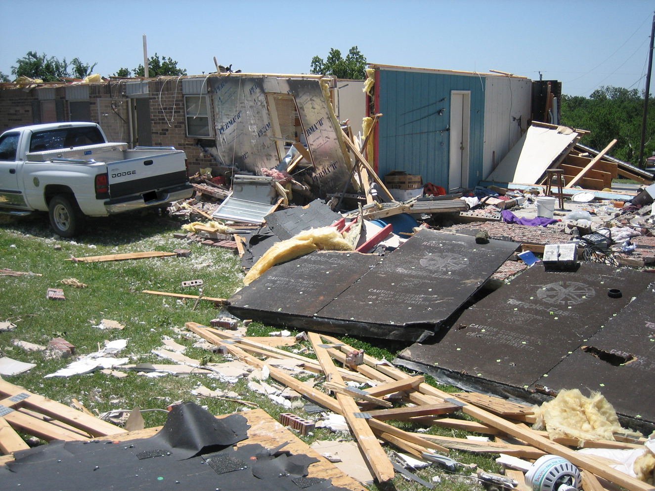 Hartshorne tornado damage image