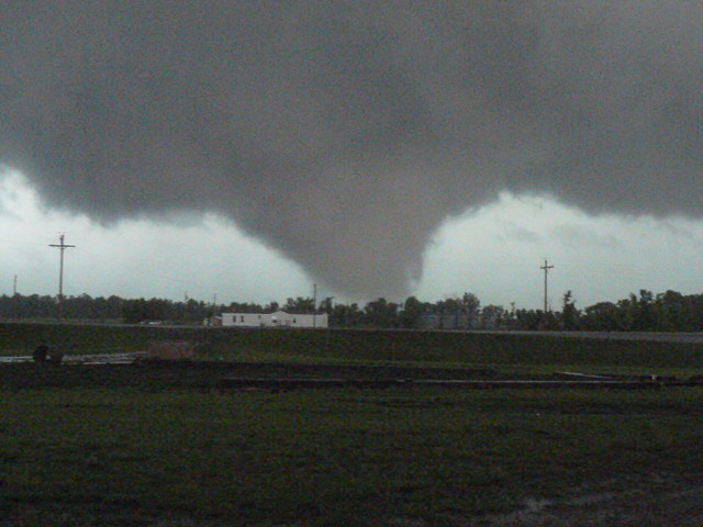 Tornado near Dupree